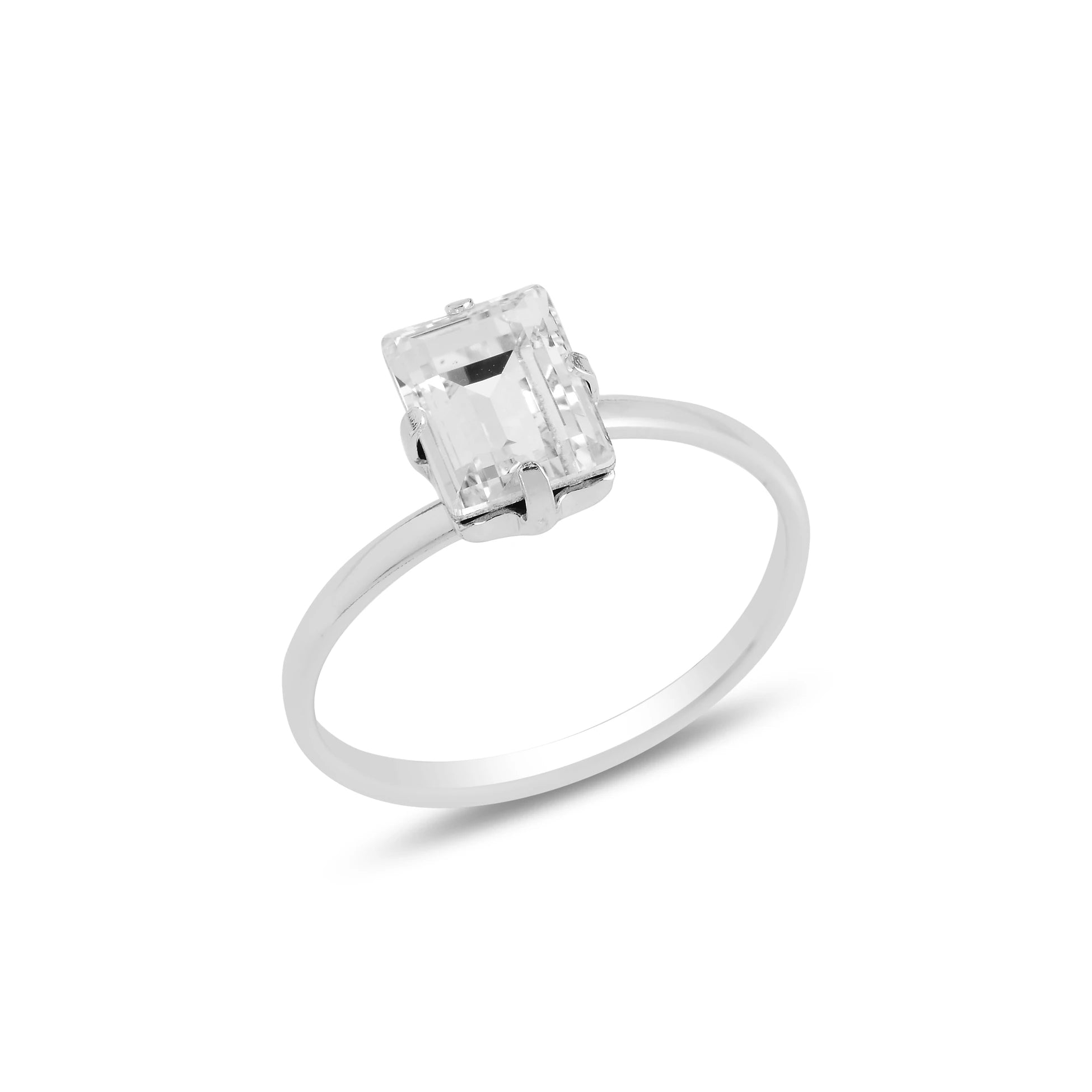 Anello Swarovski Baguette - Eleganza Minimalista per una Scintilla Quotidiana