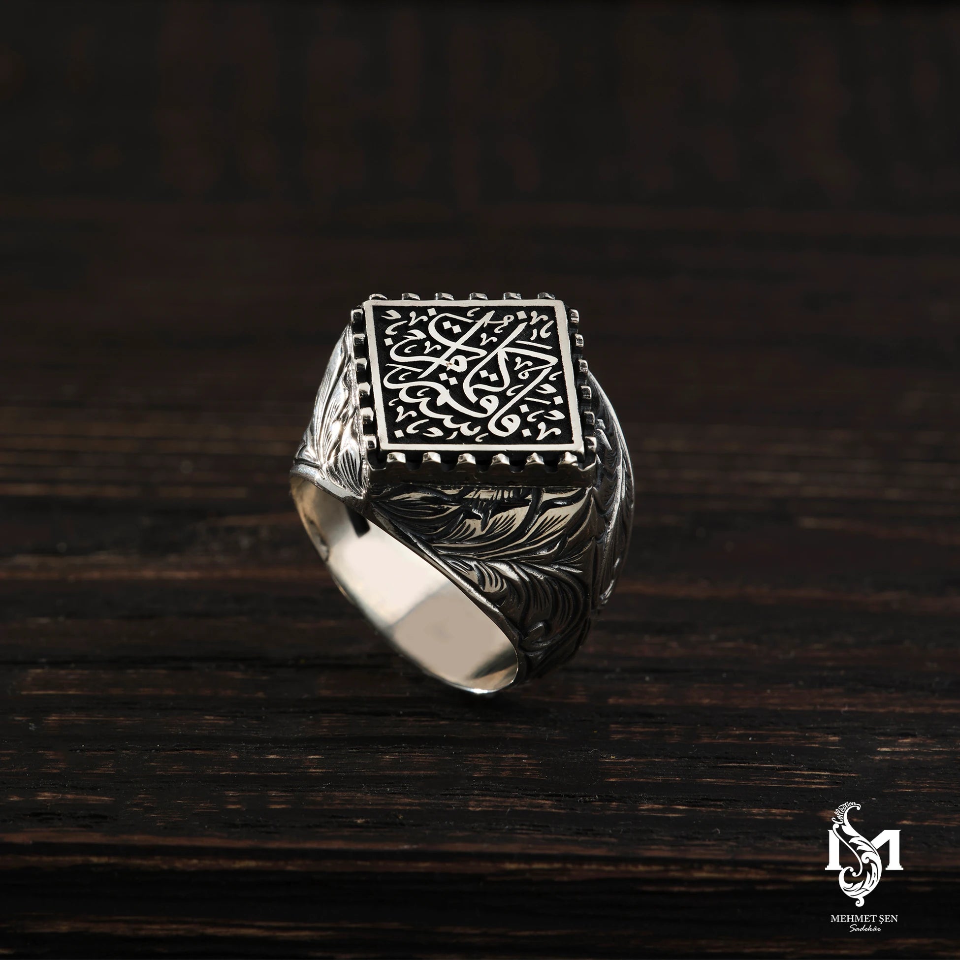 Sterling Silver Men's Ring - Straightforward & Refined Style