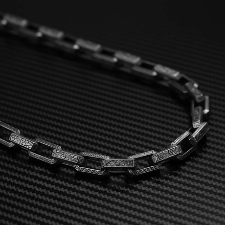 Sterling Silver Magnus Link Chain Necklace - Effortless Elegance