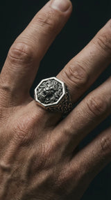 Exquisite Lion Head Baroque Seal Ring