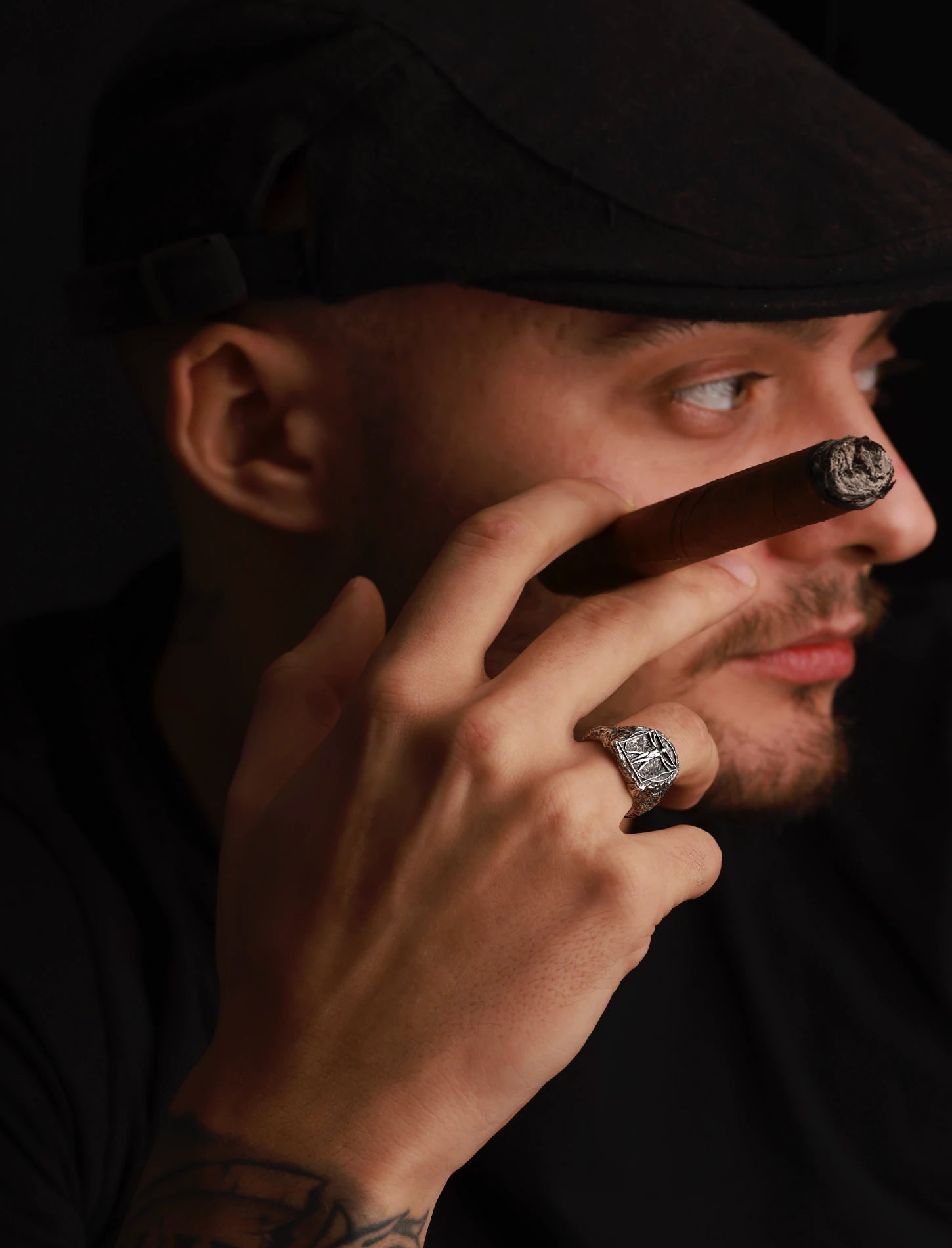 Premium Vitruvian Signet Ring