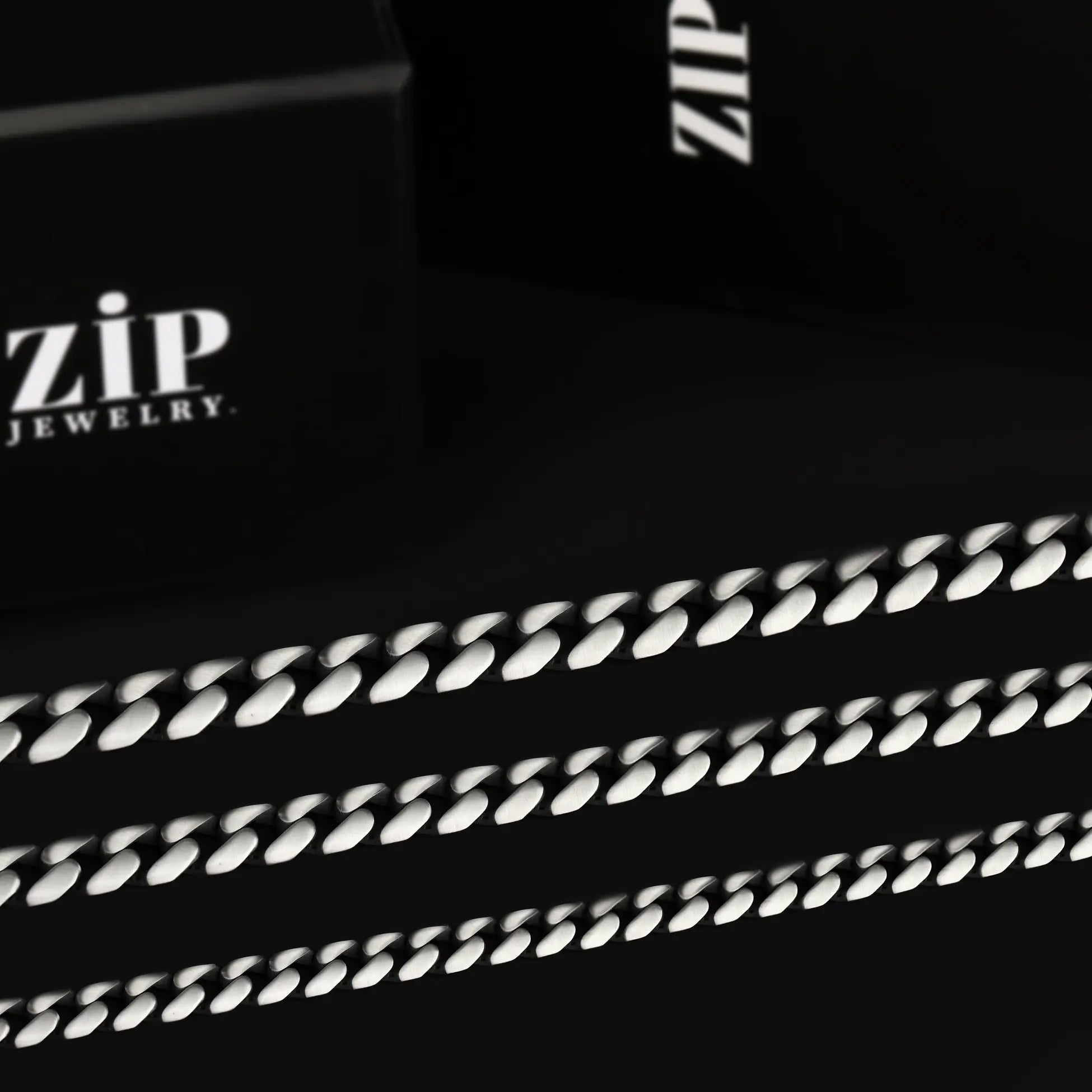 Premium Oval Gourmet Link Bracelet