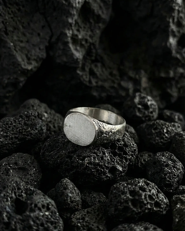 Premium Handcrafted Seal Stone Ring