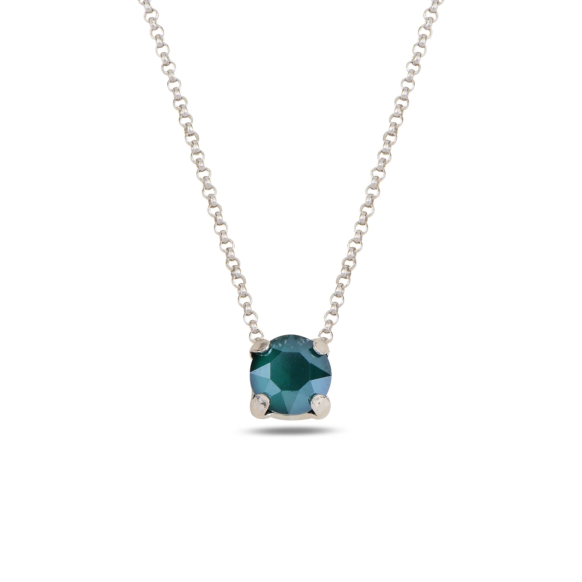 Midi Solitaire Pendant Necklace - Classic Elegance