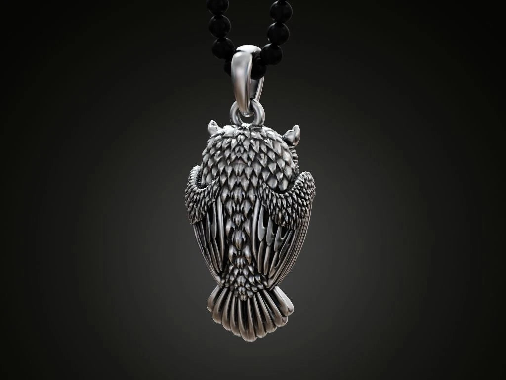 Elegant Owl Pendant Necklace