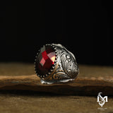 Roter Ovalstein Herrenring – Markante Eleganz