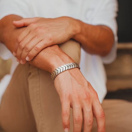 Sterling Silver V-Bar Bracelet - Chic Everyday Minimalist Design
