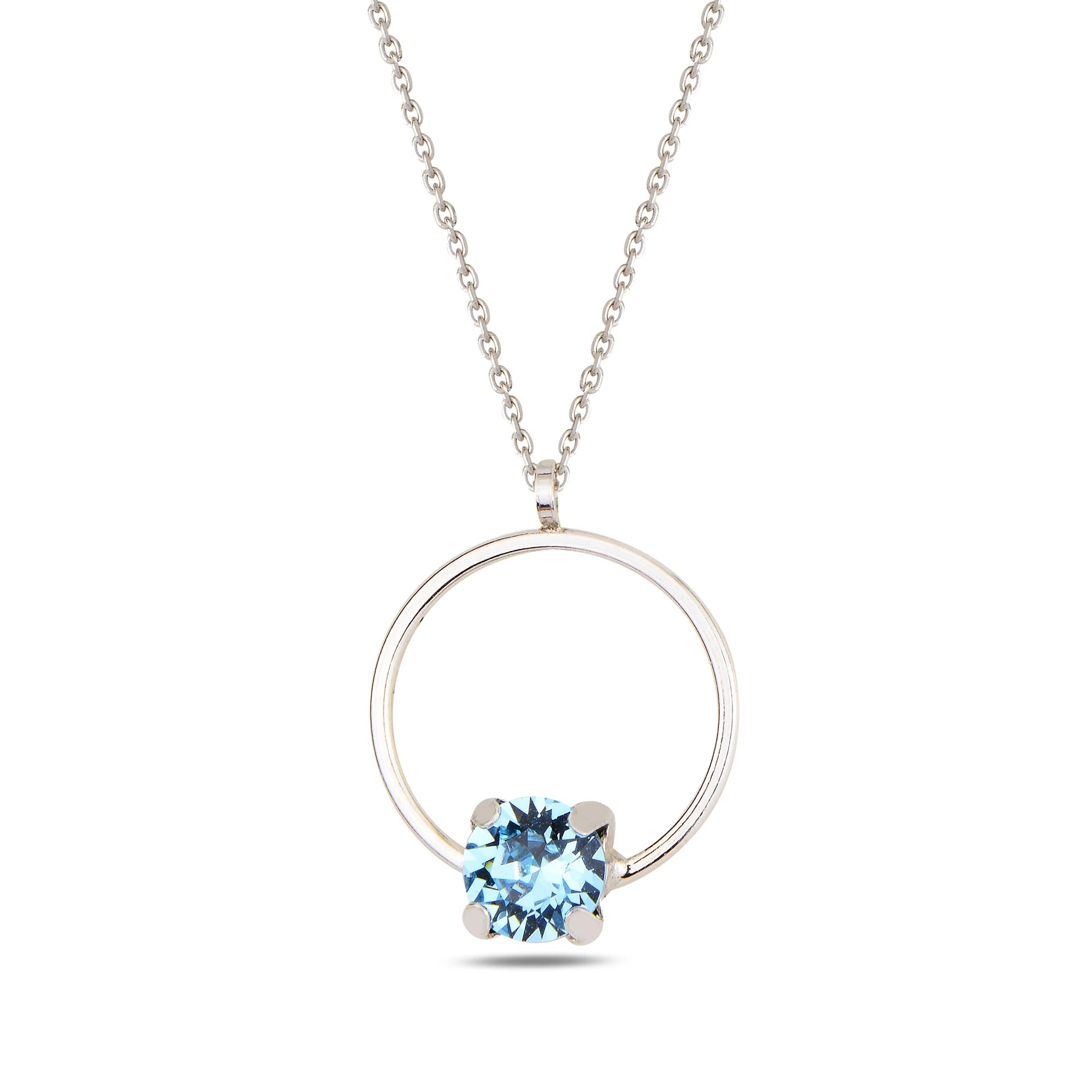 Lustrous Metal Hoop Necklace - Modern Statement Design