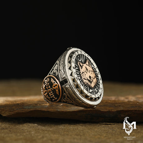 Men's Wolf Signet Ring - Personalized Strength Symbol