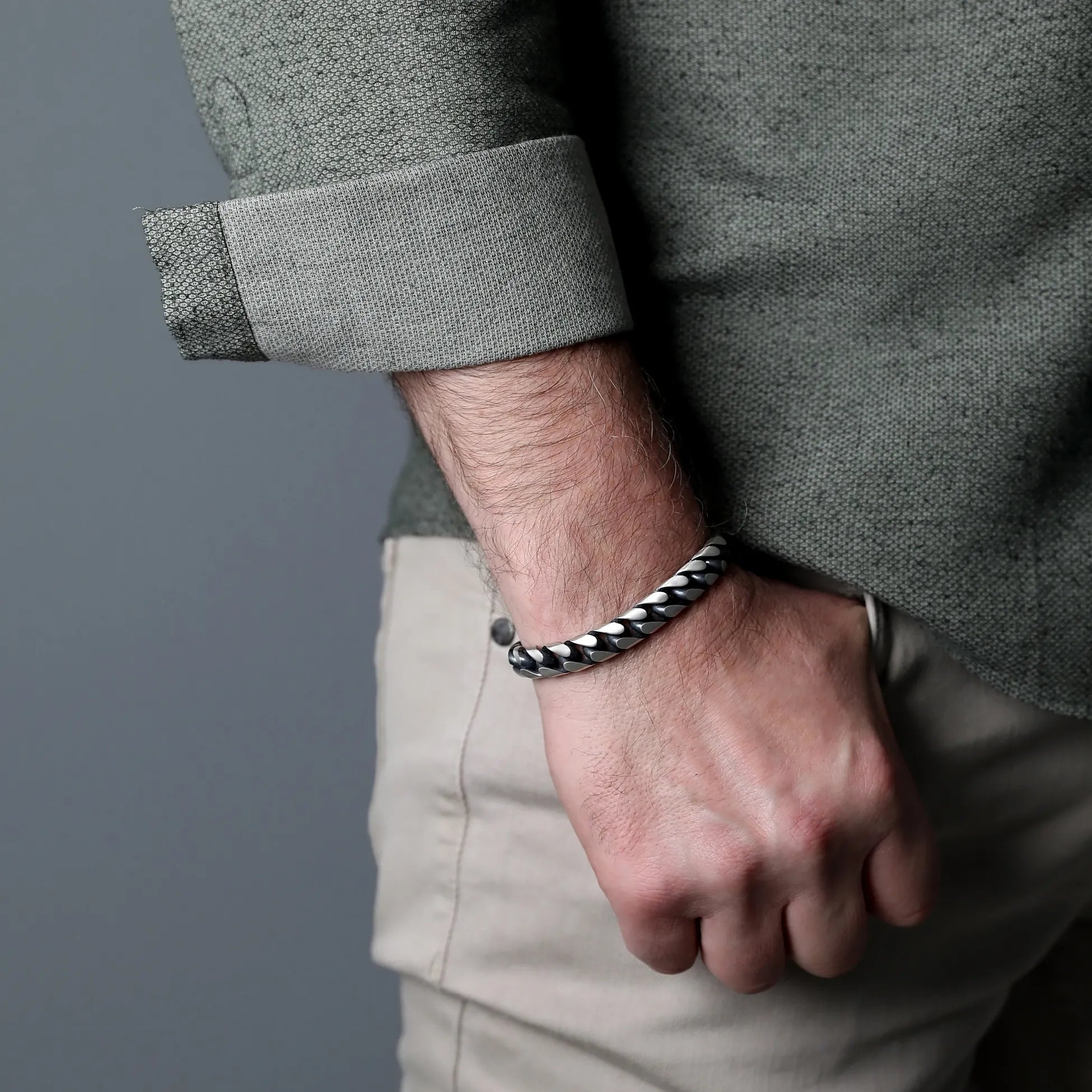 Sterling Silver Curb Chain Bracelet - Classic Link Design