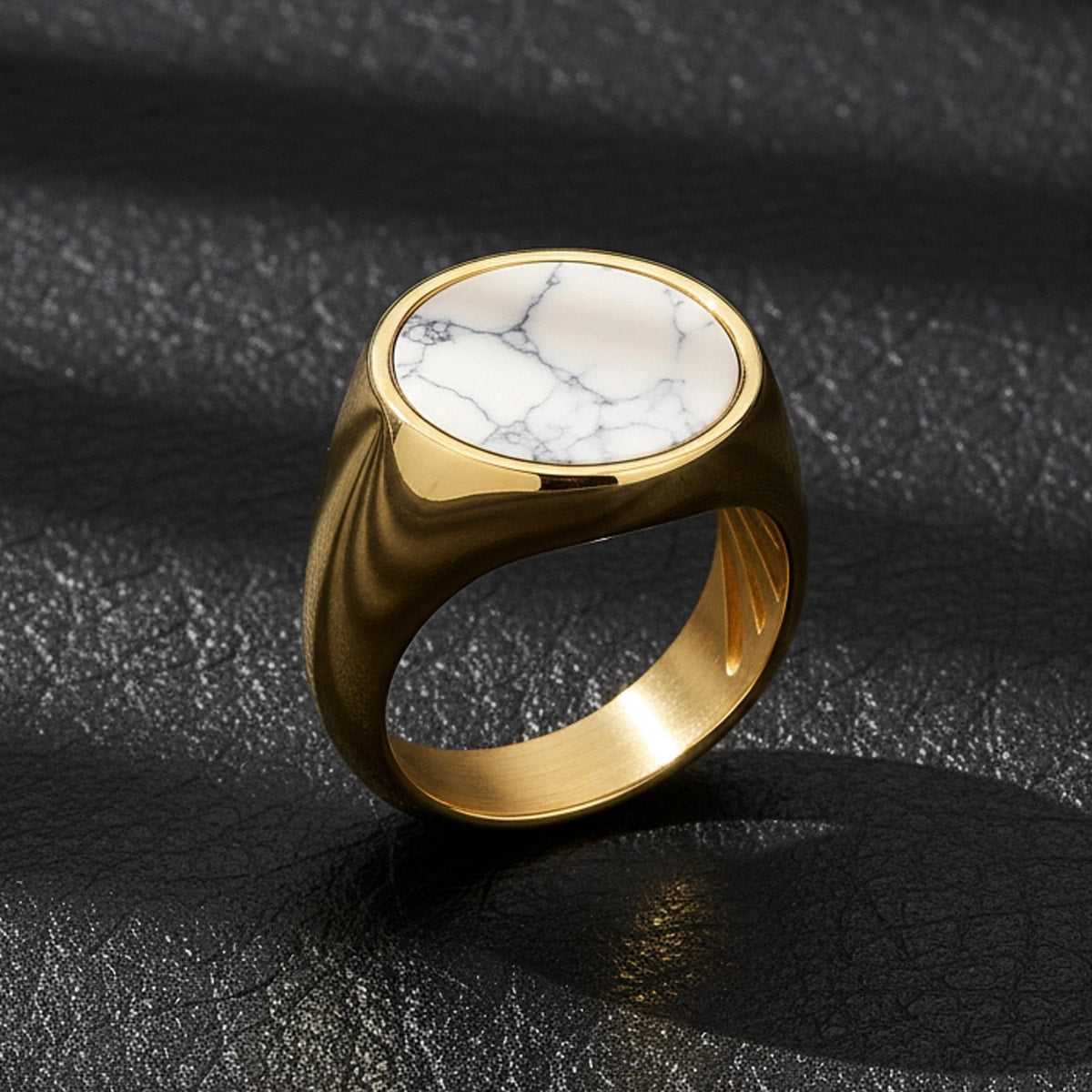 18K Gold Plated Howlite Ring - Chic Natural Stone Accent