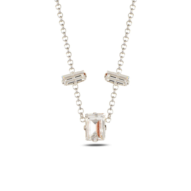 Elegant Three Stone Pendant Necklace - Brilliant & Timeless Design