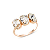 フェミニンな宝石風リング - ロマンチックなナチュラルパレットデザイン