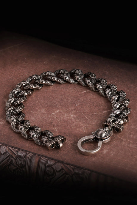 Premium Novelty Skull Confectionery