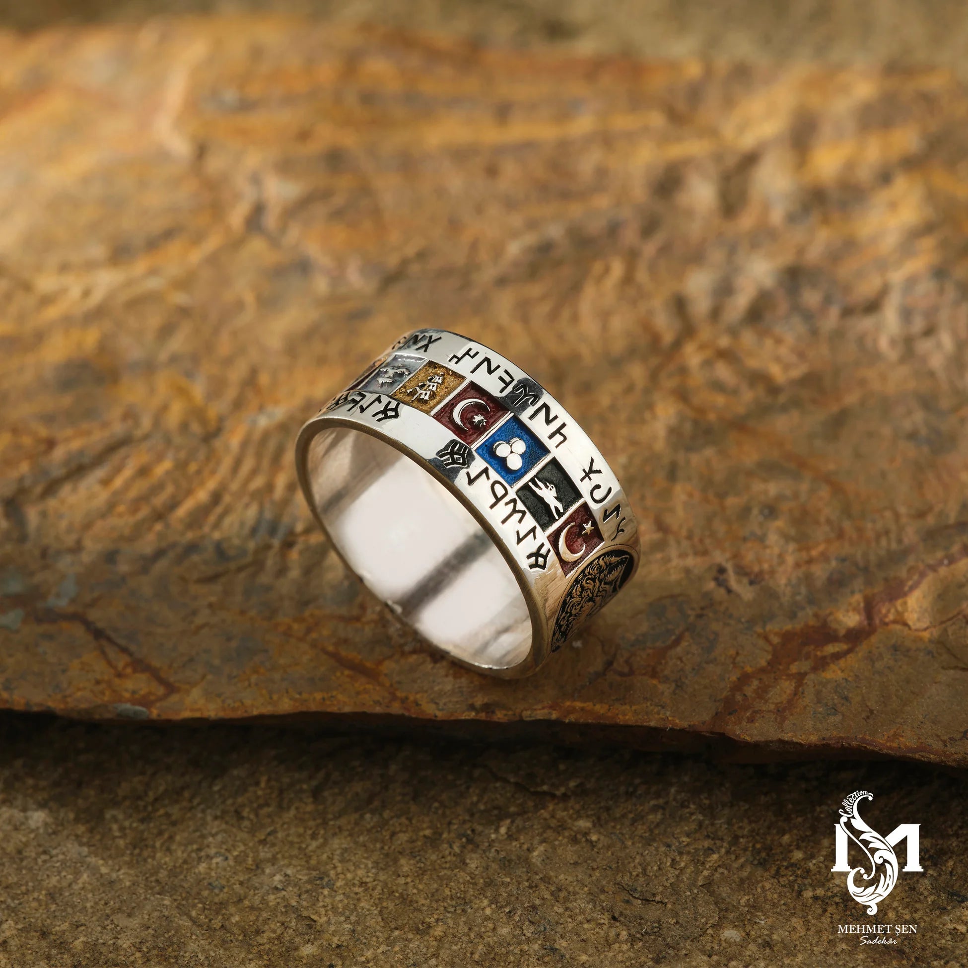 Sterling Silver Wedding Band - Symbolic Bozkurt Wolf Design