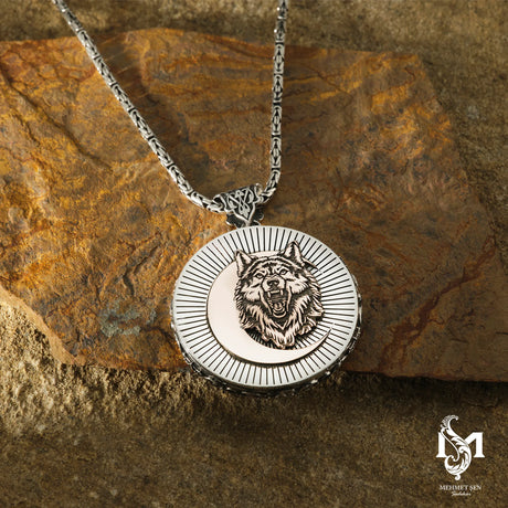 Men's Symbolic Medallion Necklace - Double-Headed Eagle Design