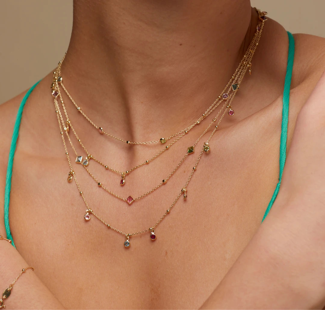 Geometric Square Link Necklace - Modern Elegance