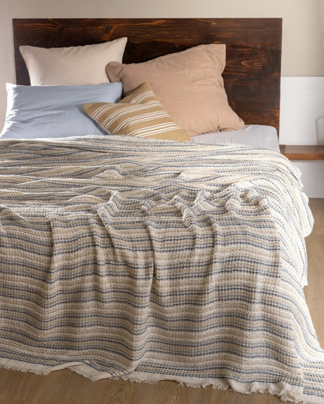 Indigo Blue Queen Size Bedspread Coverlet - TryAladdin