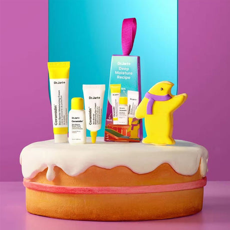 Intensive Moisture Renewal Skincare Kit - TryAladdin
