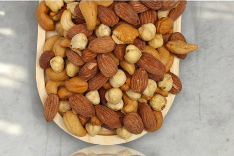Istanbul Hurma Premium Shelled Mixed Nuts - Hazelnuts Cashews Almonds - TryAladdin