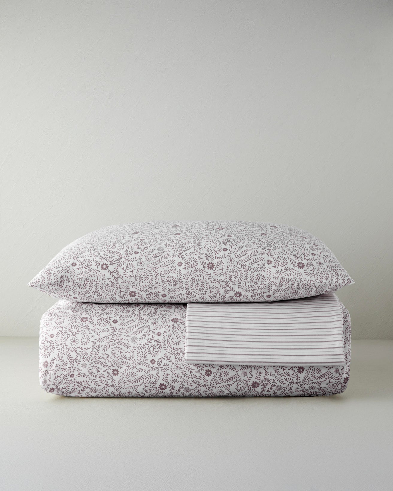Professional Grade Easy Iron Single Duvet Cover Set