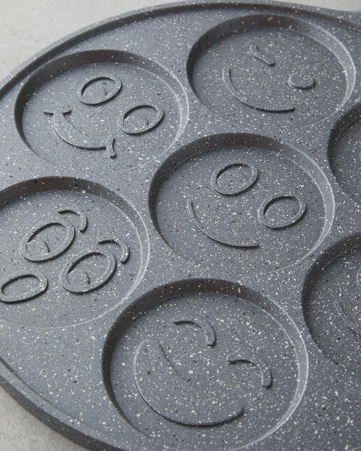 Professional-Grade-Nonstick-Pancake-Crepe-Griddle-Pan-27cm