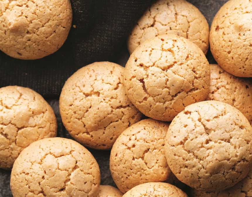 Kalamoz | Mini Almond Cookies