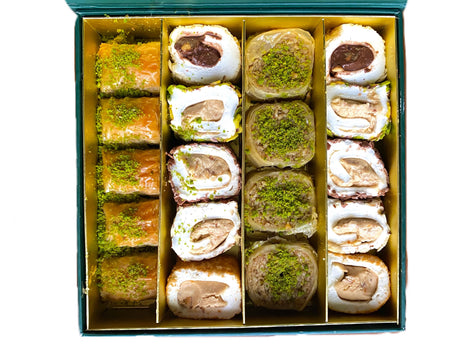 Karakoy Gulluoglu | Two Flavors In One Special Box