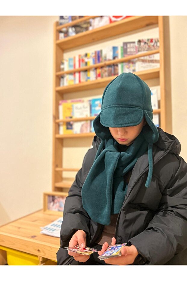 Kids Pine Green Fleece Hat - TryAladdin