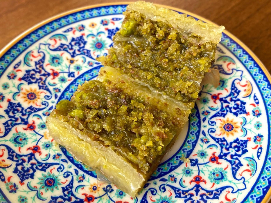 Koskeroglu | Special Prince Pistachio Baklava (12 Pieces)