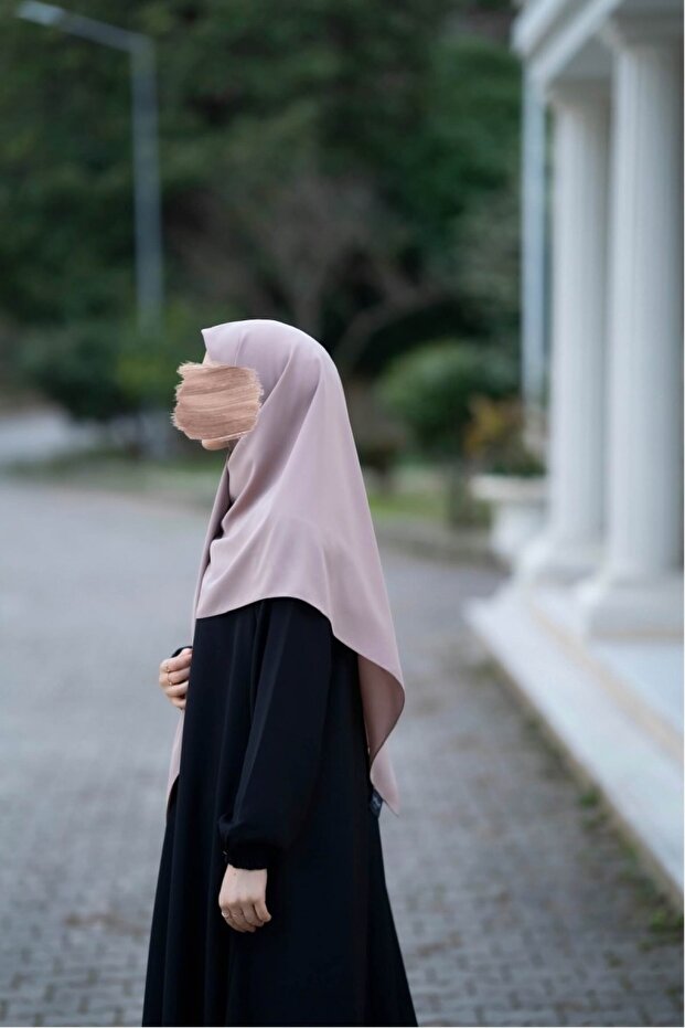 Large Medine Silk Hijab - Breathable & Easy to Style - TryAladdin
