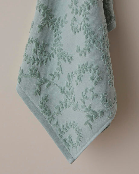 Premium-Cotton-Face-Towel-Soft-Absorbent-Light-Green