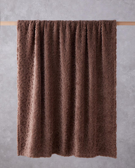 Premium-Jacquard-Wellsoft-TV-Blanket-Leopard-Pattern-Dark-Beige