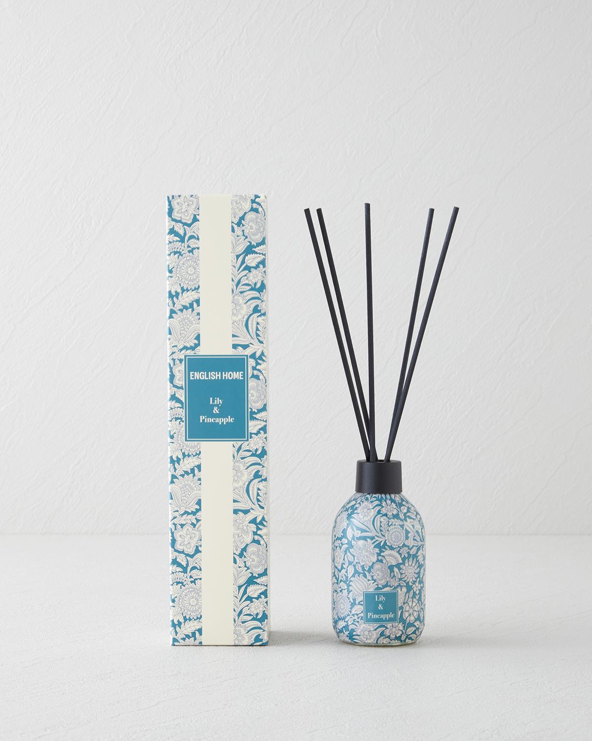 Premium Floral Fruit Reed Diffuser - Lily Pineapple Scent
