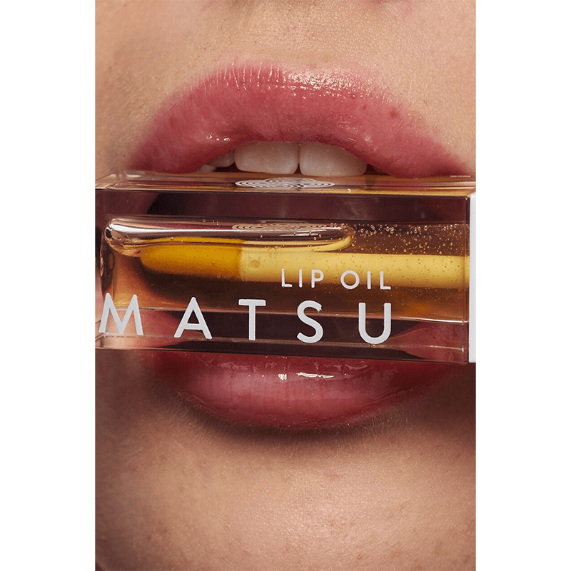 Lip Oil - Non - Sticky Hydration & Nourishment with Natural Oils - TryAladdin