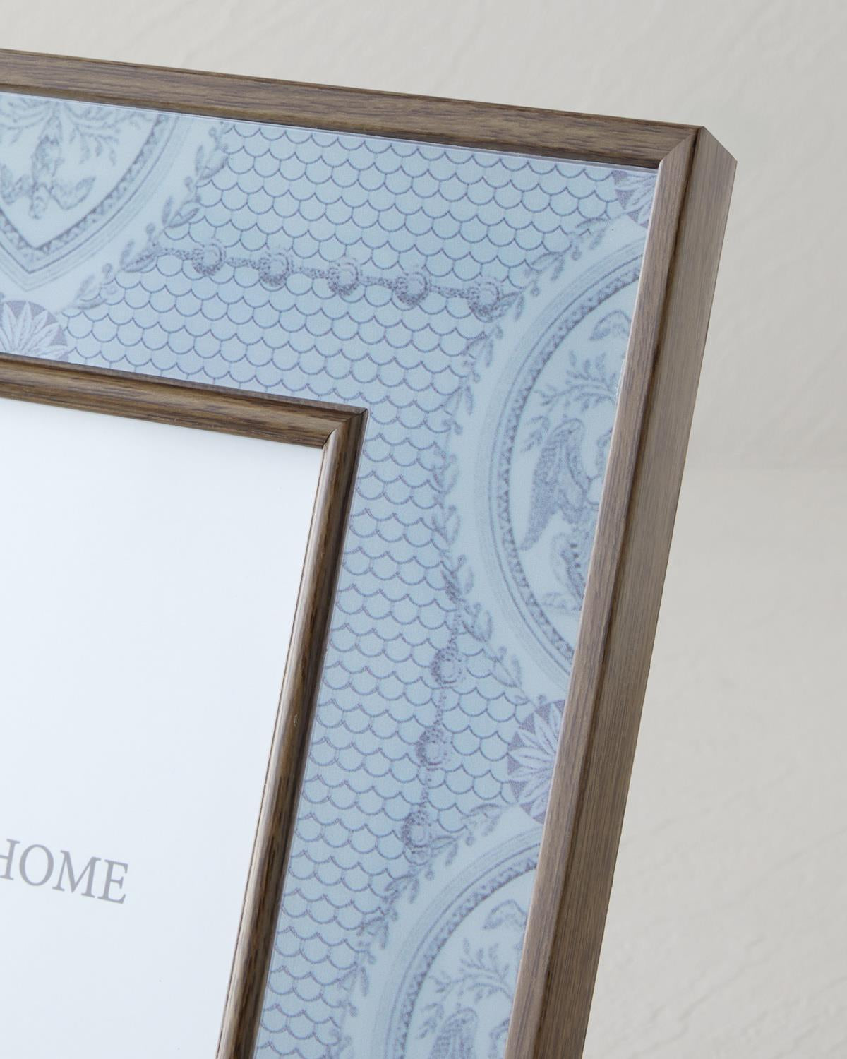Professional Grade Picture Frame 13x18cm Grey