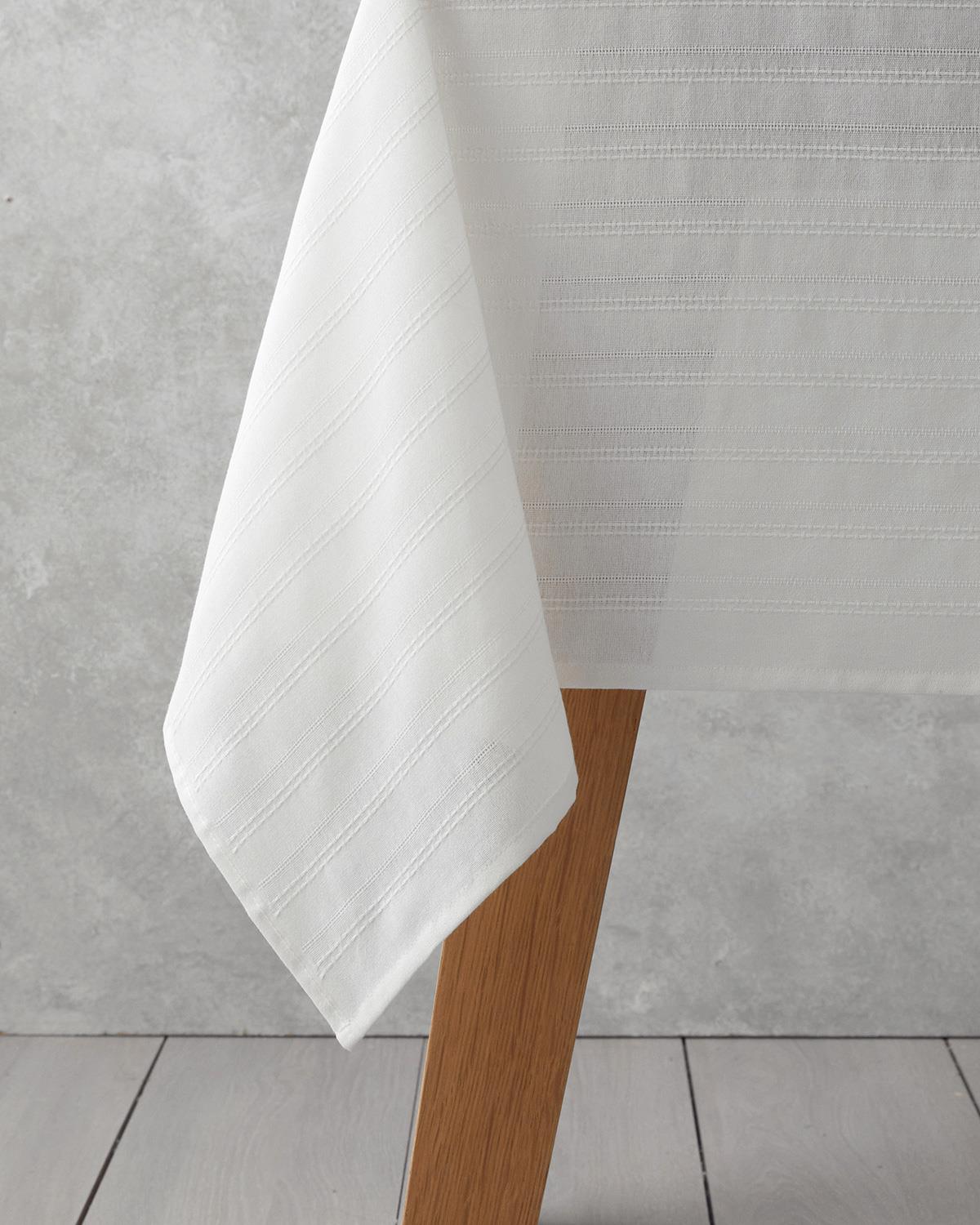 Professional Grade Cream Cotton Tablecloth 140x200cm