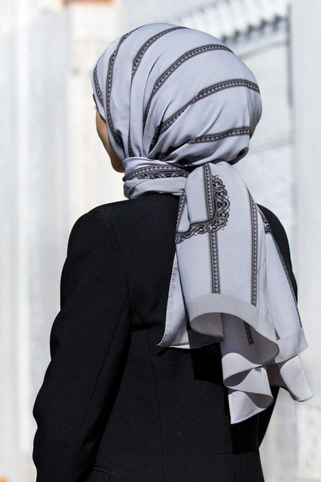 Luxury Medina Silk Shawl - Elegant Grey - TryAladdin