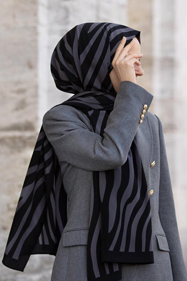 Luxury Medina Silk Zebra Pattern Wrinkle - Free Shawl - TryAladdin