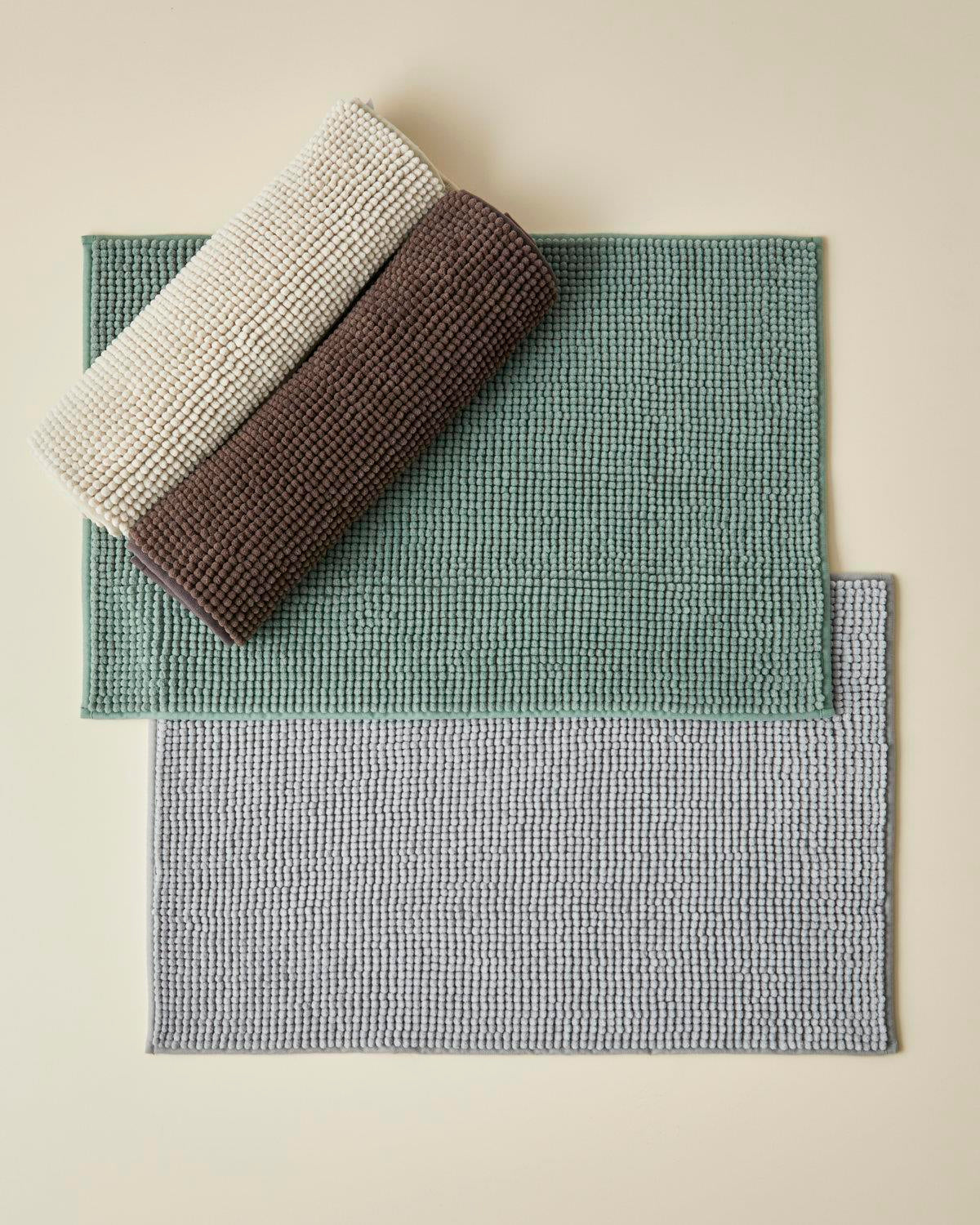 Professional Grade Non Slip Macaroni Texture Bath Mat Grey