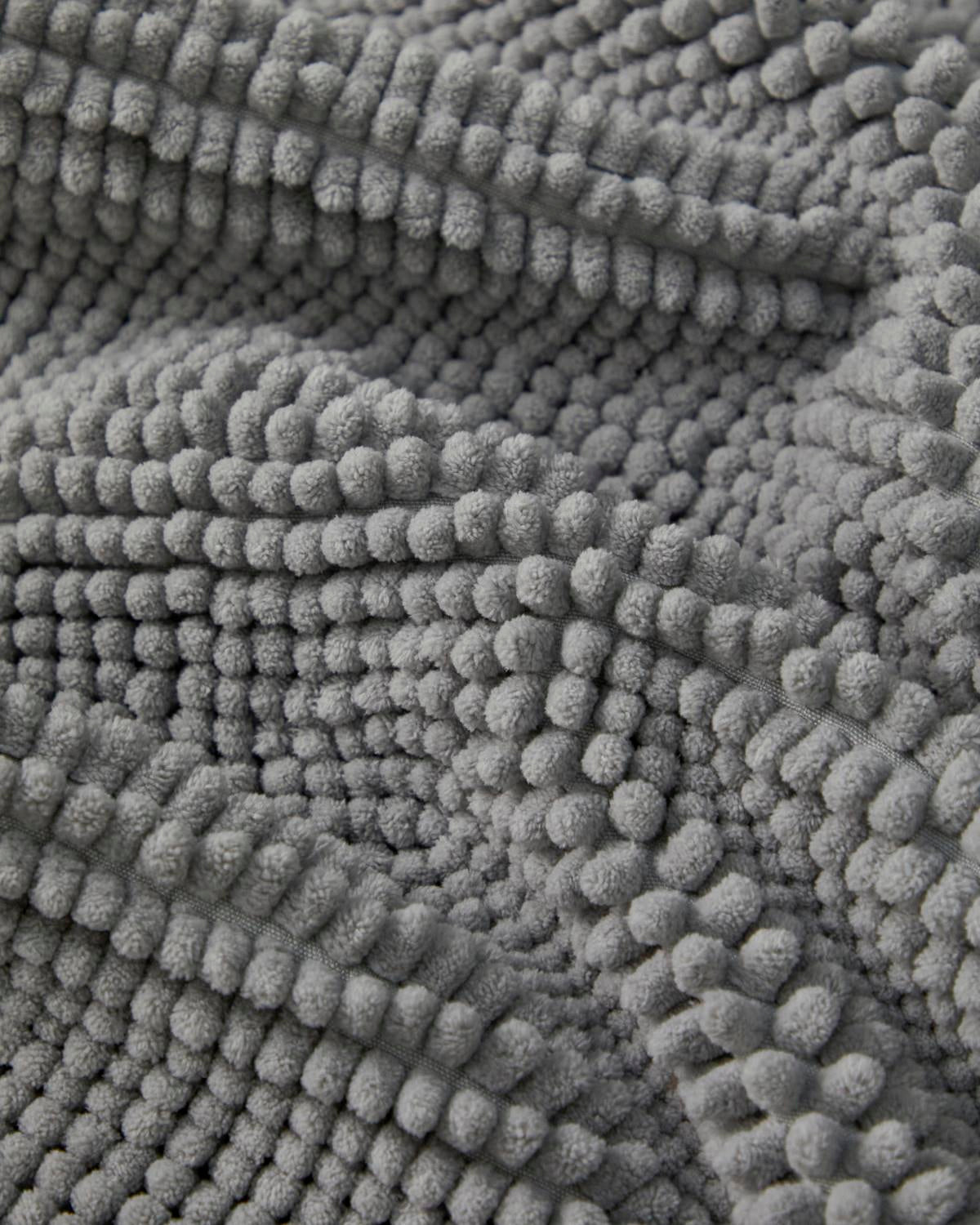 Professional Grade Non Slip Macaroni Texture Bath Mat Grey
