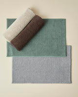 Professional Grade Non Slip Macaroni Texture Bath Mat Grey