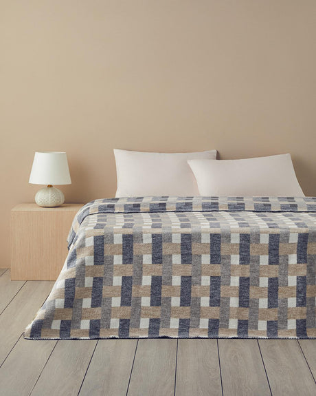 Professional-Grade-Cotton-Double-Blanket-Cream-Grey