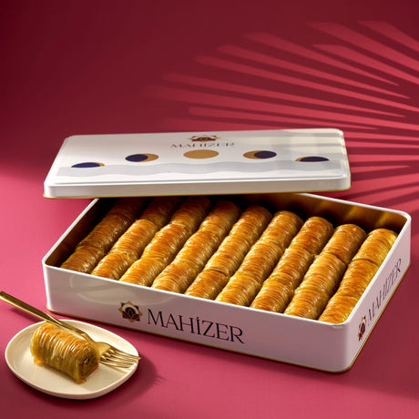 Mahizer | Burma Baklava Box with Pistachio