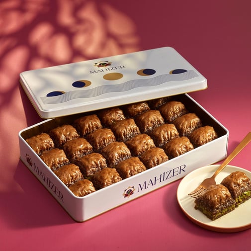 Mahizer | Chocolate Pistachio Baklava Box