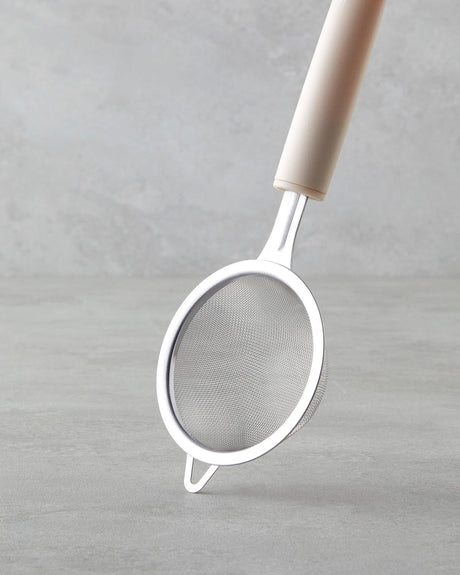 Professional Grade Stainless Steel Fine Mesh Strainer 26cm Cream