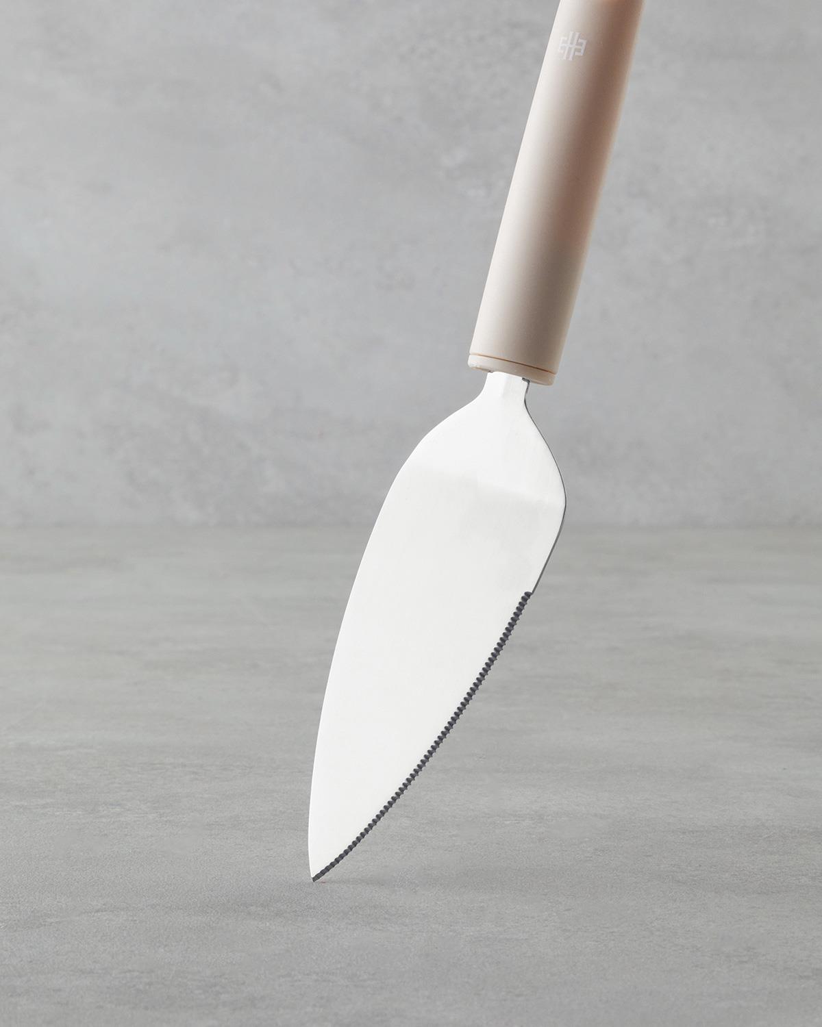 ملعقة لتوزيع الكريم من فولاذ مقاوم للصدأ بجودة احترافية، مقبض بلون عاجي 26.5cm