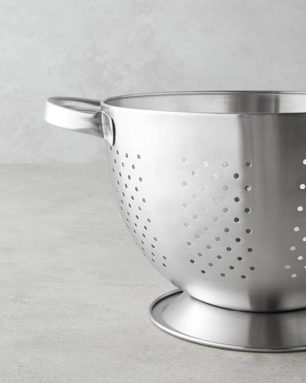 Edelstahl-Sieb 22cm, professionelle Qualität — langlebig, für den gewerblichen Einsatz