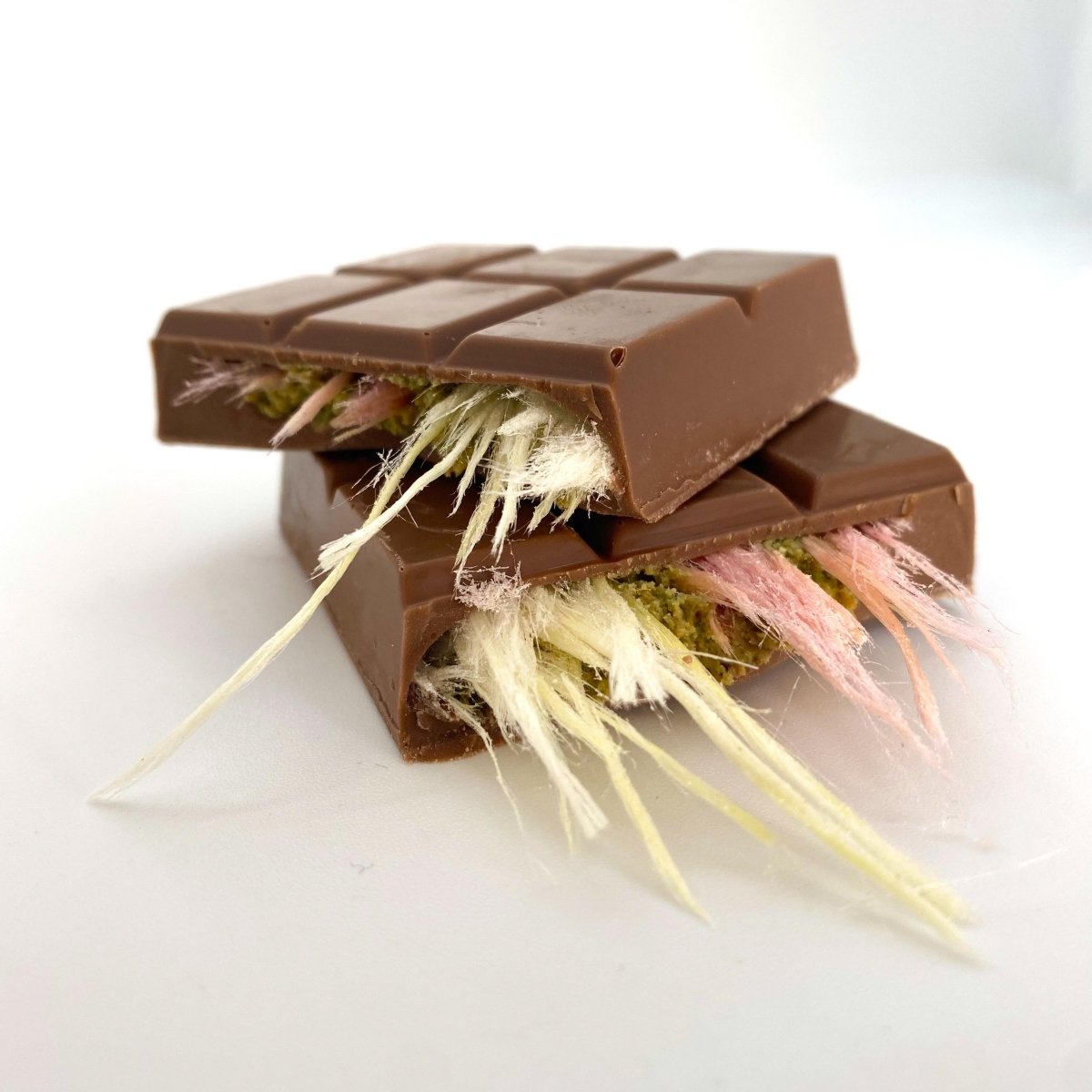 Malak Angel Hair Milk Chocolate with Pistachio & Cotton Candy - 65gr