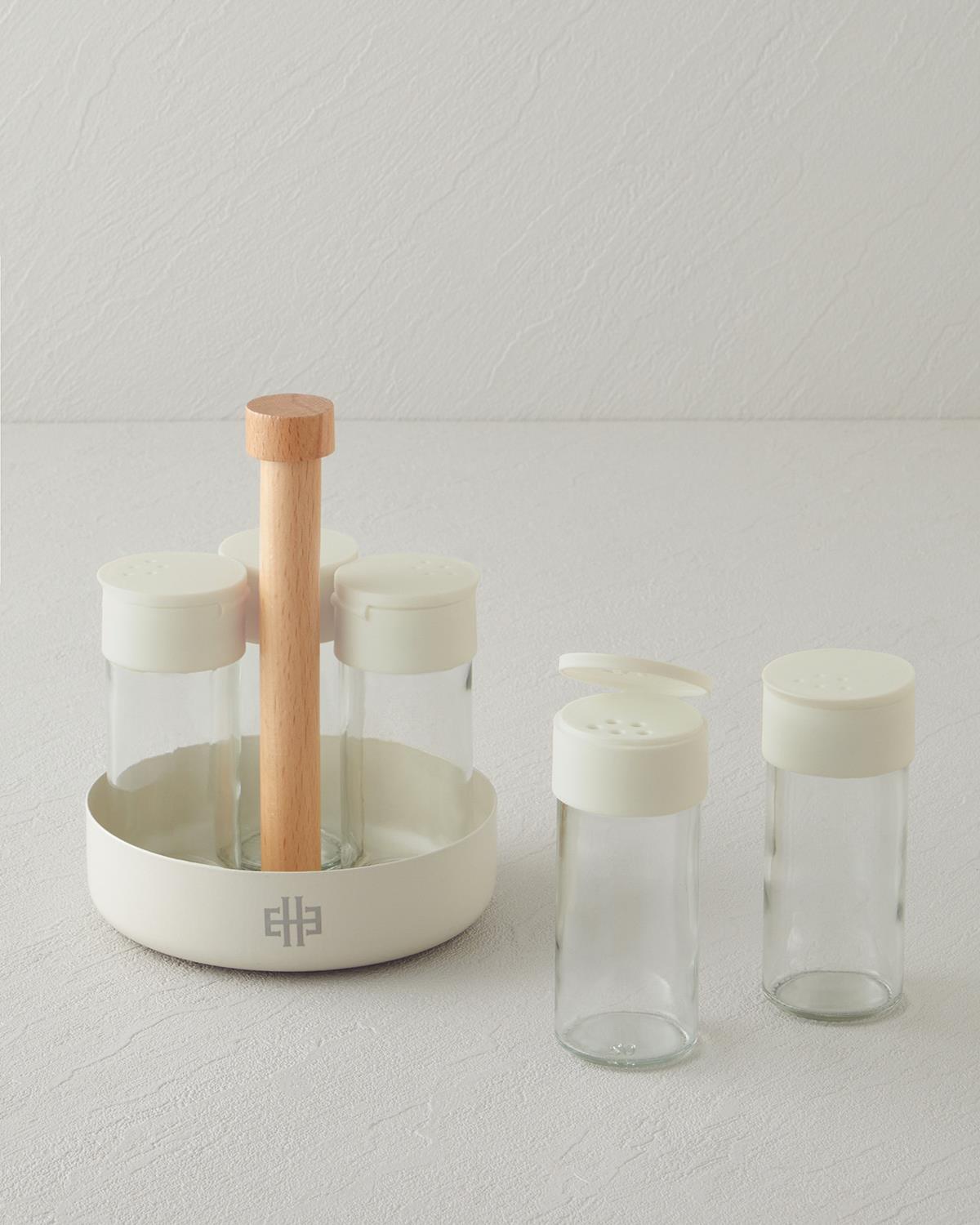 Professional 6 Piece Glass Spice Jar Set   Cream Finish